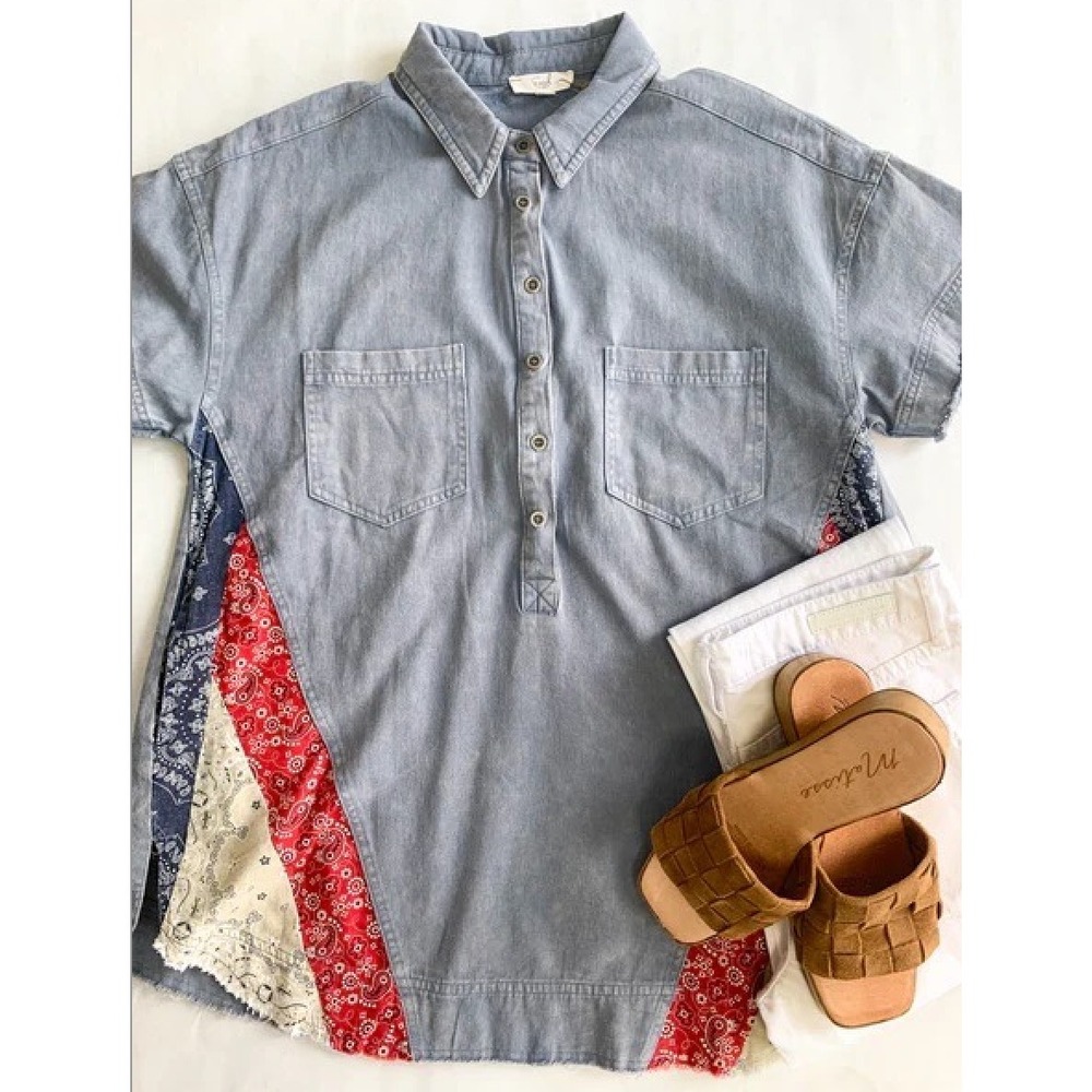 EASEL Blouse Women Large Denim Mixed Media Bandana Button Collared NWT Pocket‎